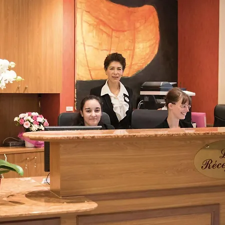 Hotel Bleues Royal Westminster 3*