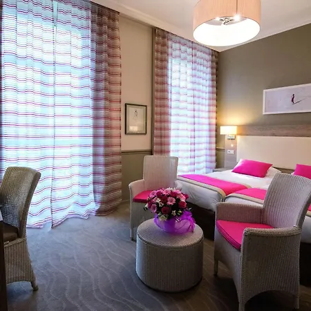 Hotel Bleues Royal Westminster Menton