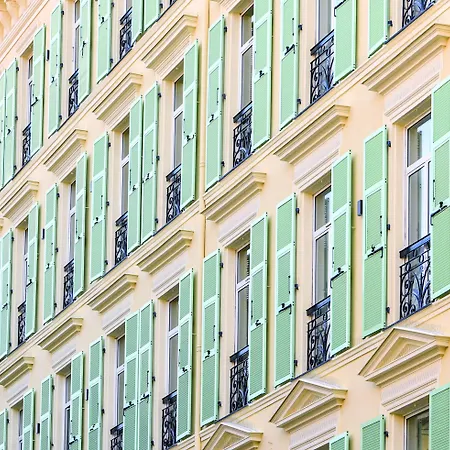 Szálloda Bleues Royal Westminster 3*