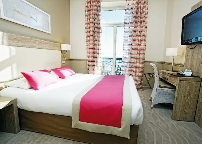 Bleues Royal Westminster Hotel 3*